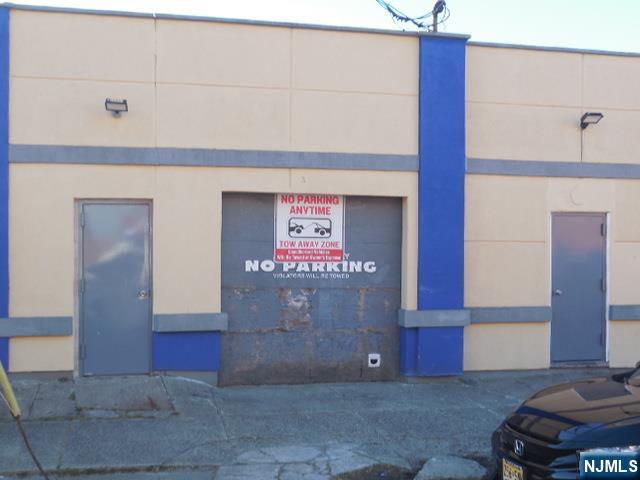 207 15th Street - Photo 2