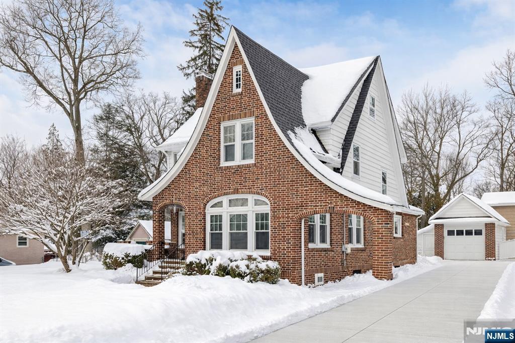 719 Neill Court, Oradell, NJ, 07649