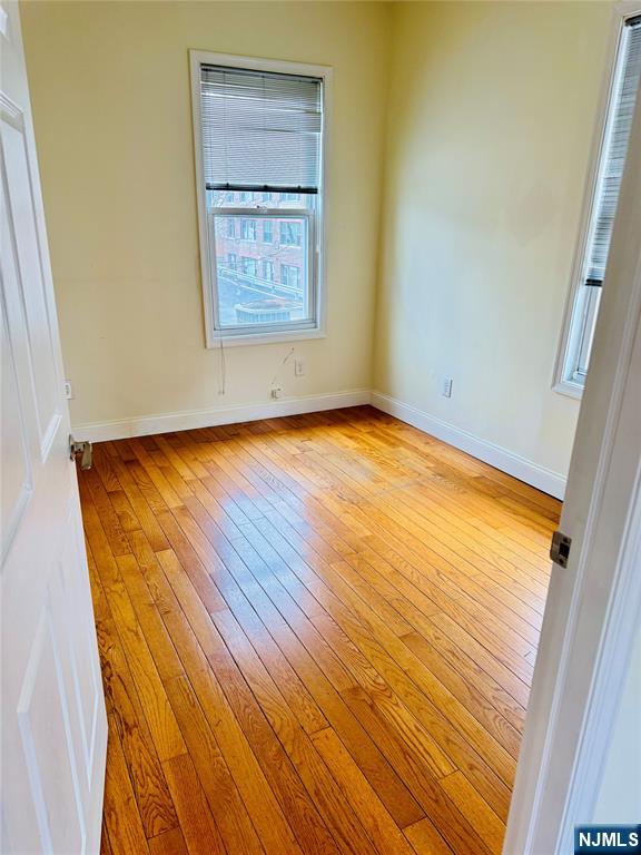 1646 Center Avenue 2 - Photo 5