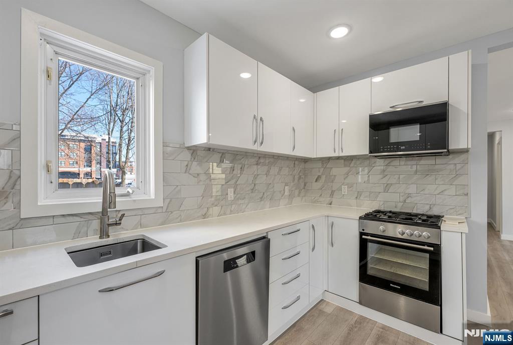 17 Mission Street - Photo 5