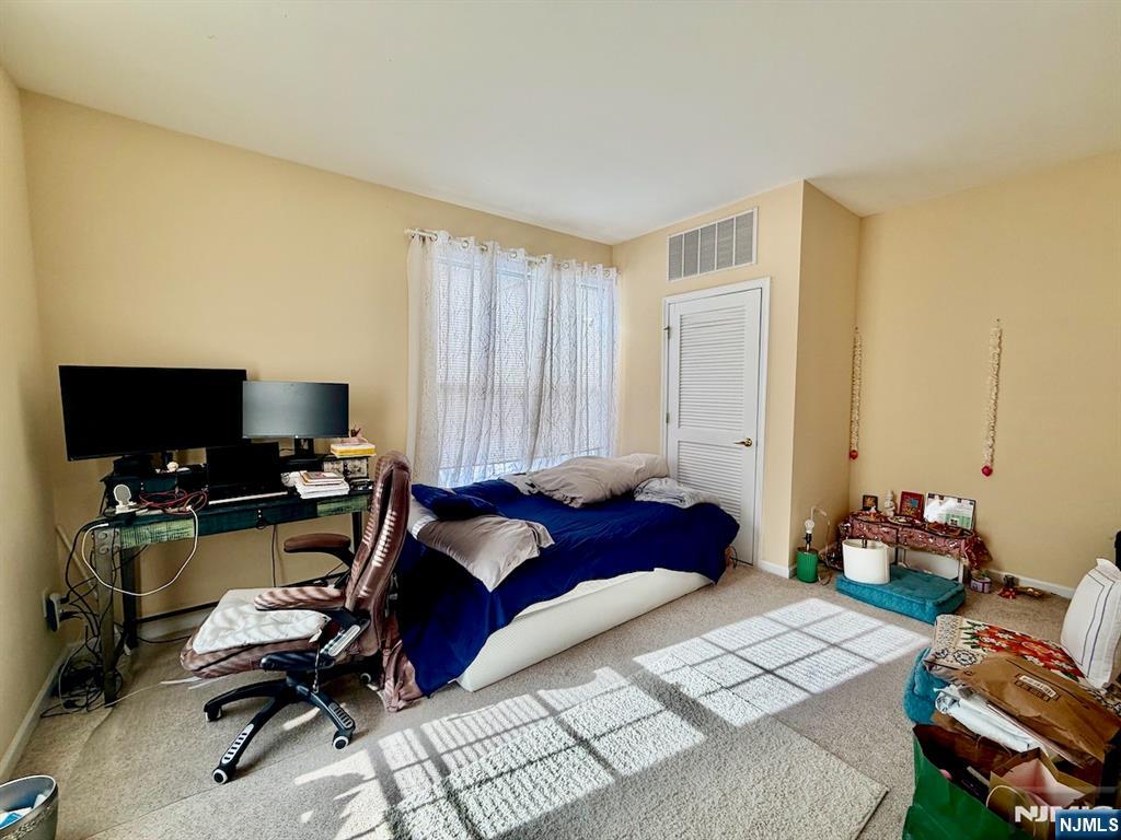 200 Dey Street #231