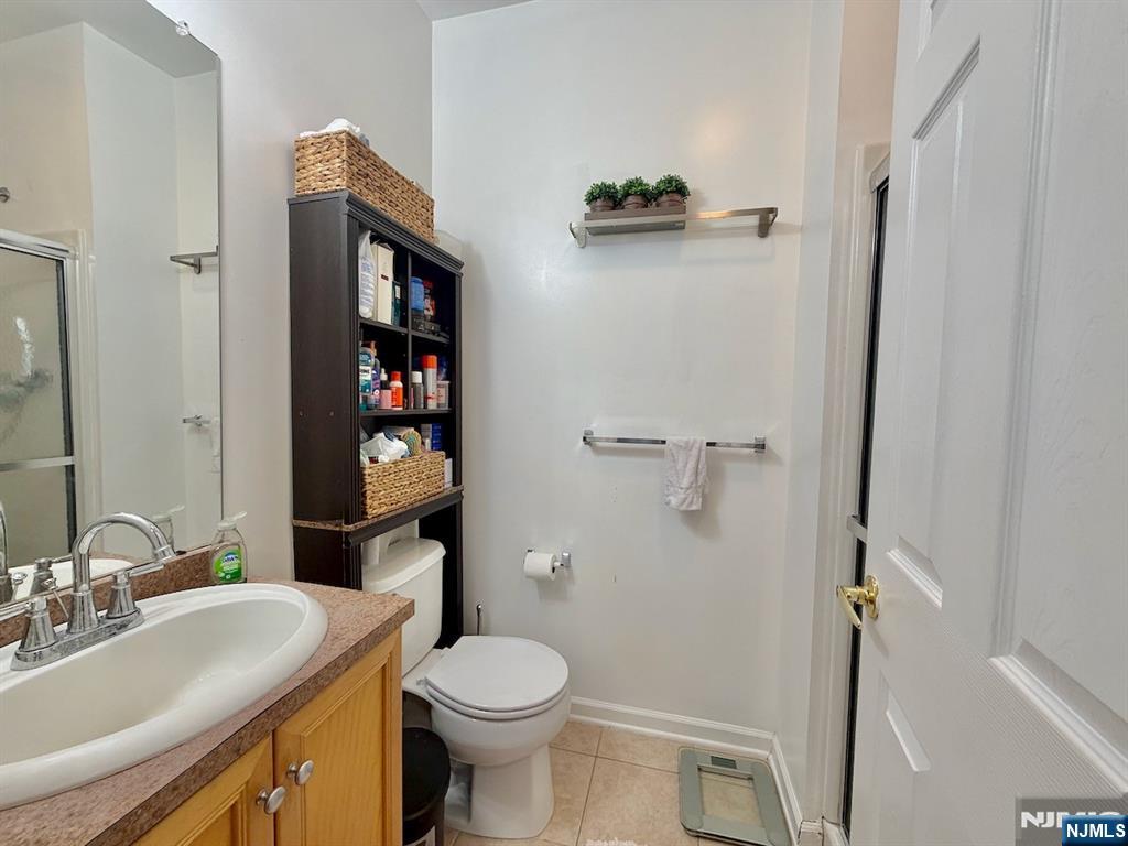 200 Dey Street #231