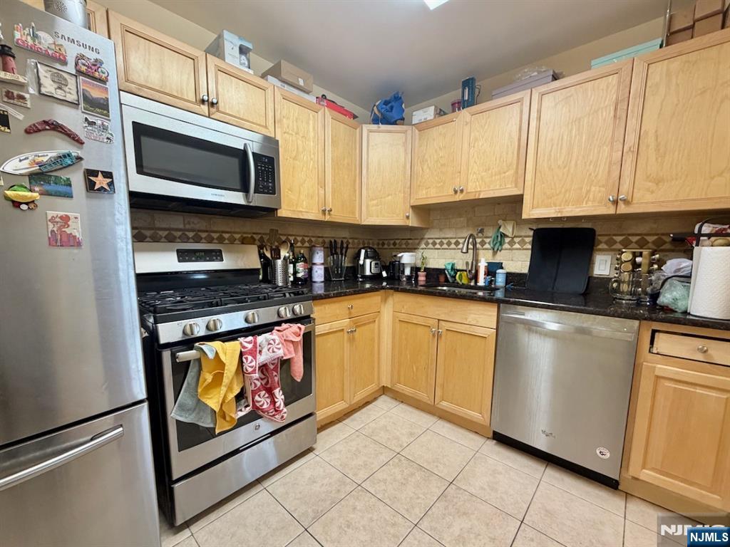 200 Dey Street #231