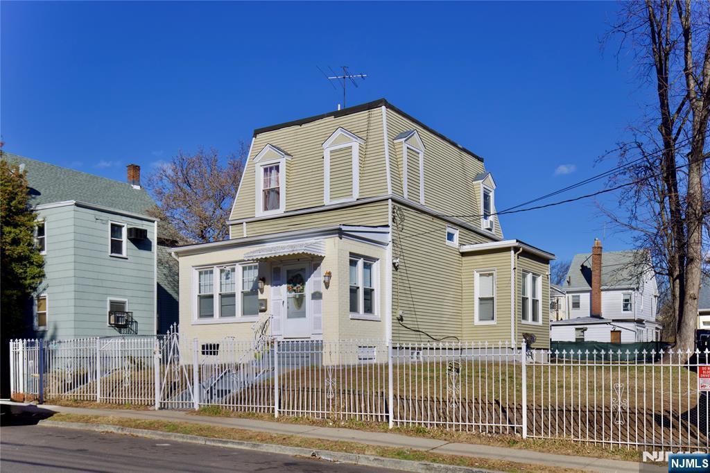 14-16 Fuller Place, Irvington, NJ, 07111