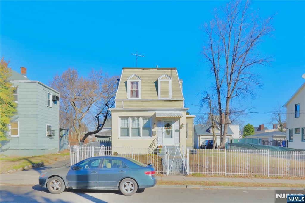 14-16 Fuller Place, Irvington, NJ, 07111