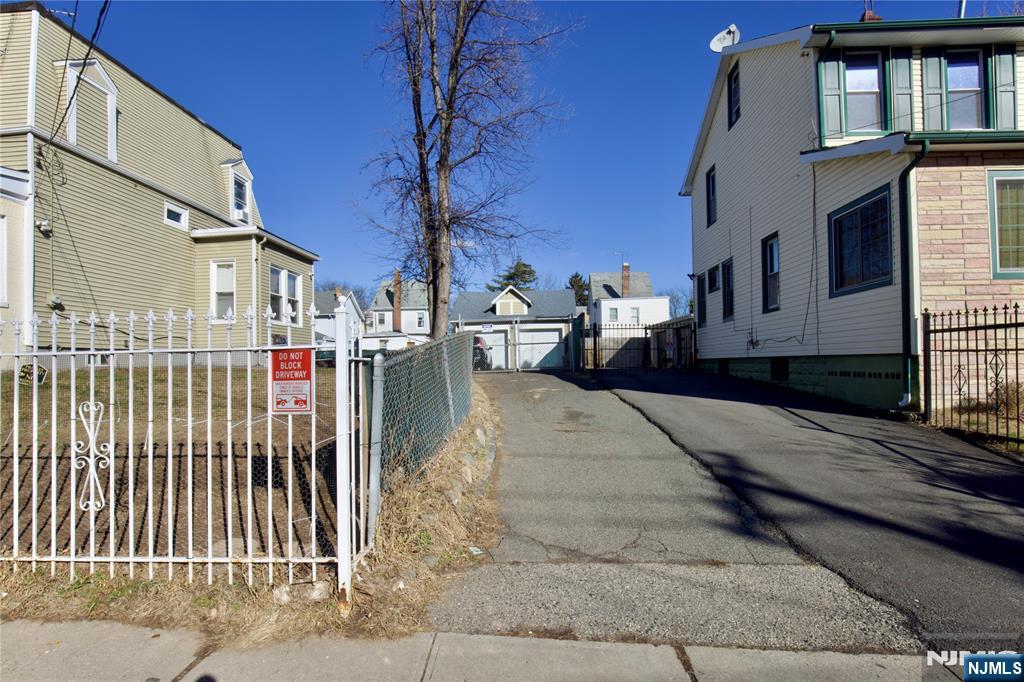 14-16 Fuller Place, Irvington, NJ, 07111