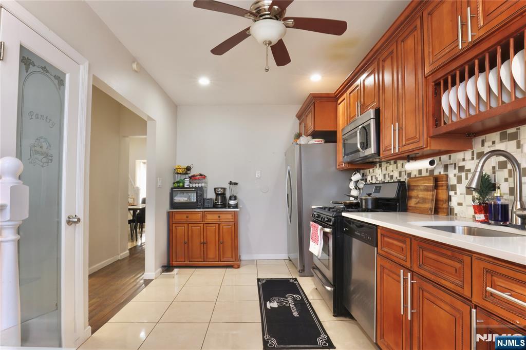 14-16 Fuller Place, Irvington, NJ, 07111