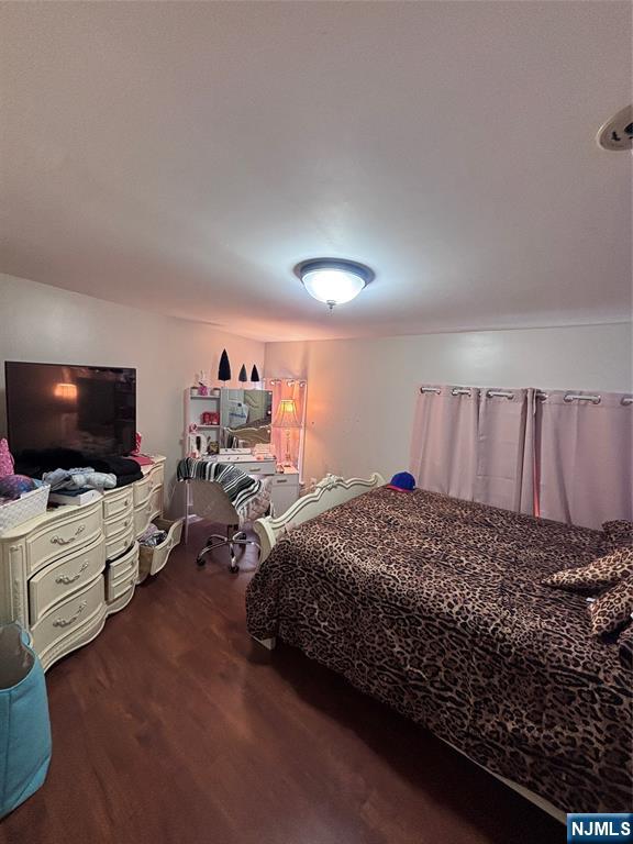 365 10th Avenue — photo 31