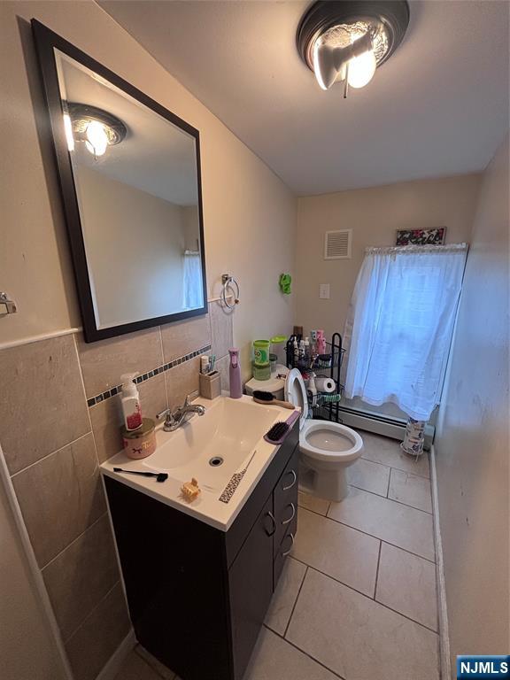 365 10th Avenue — photo 32