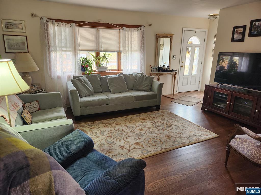 211 Denver Road, Paramus, NJ, 07652