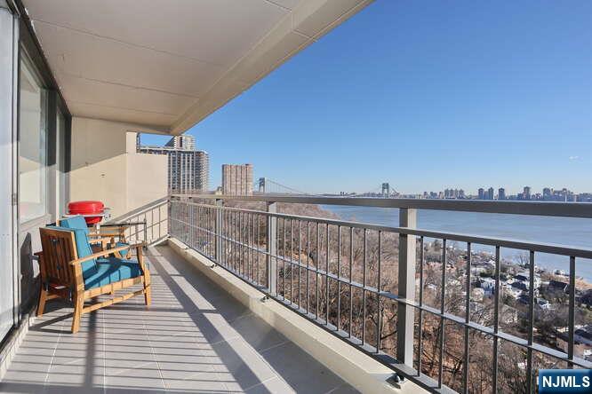 4 Horizon Road 1027 - Photo 3