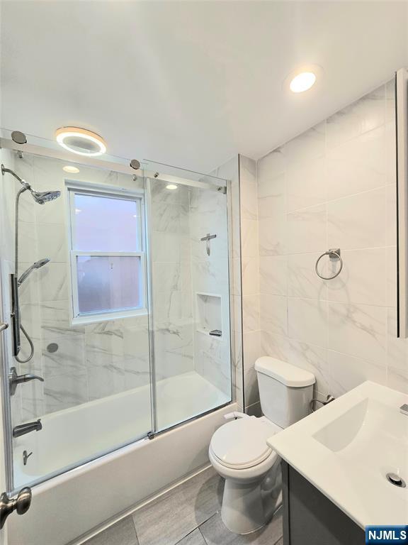 218 8th, Fairview, NJ, 07022