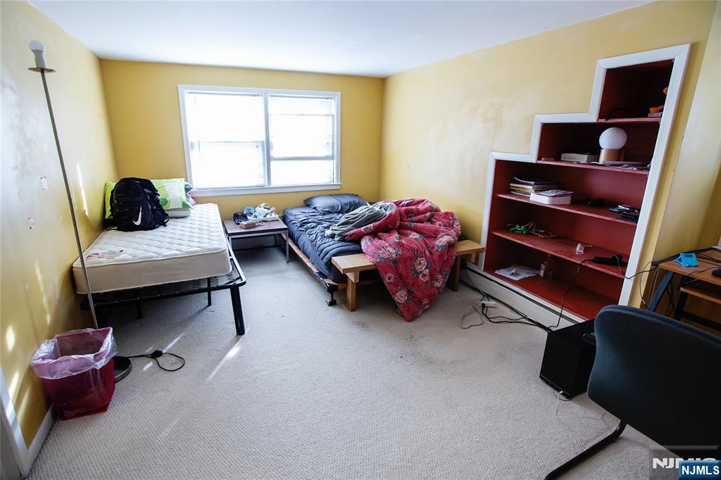 117 Monroe Avenue, River Edge, NJ, 07661