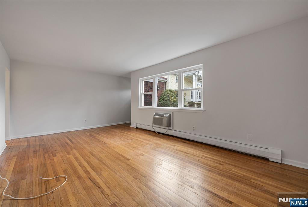 121 Regency Park, Ramsey, NJ, 07446