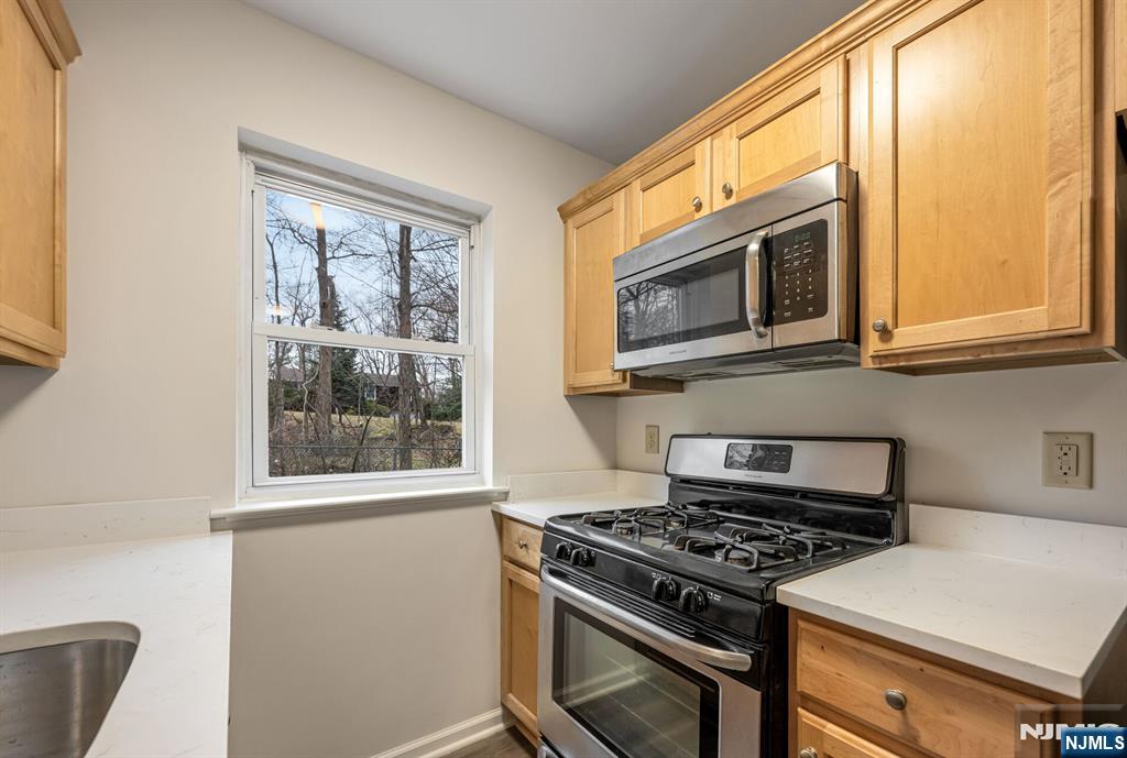 121 Regency Park, Ramsey, NJ, 07446