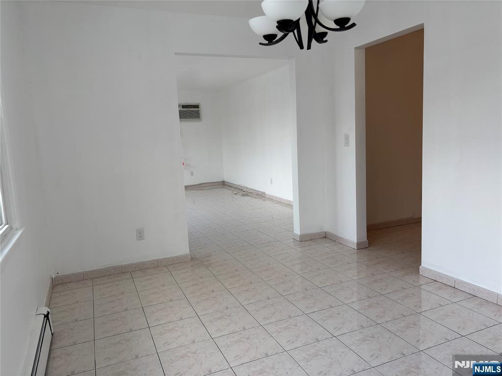238 Clark Terrace 2nd floor - Photo 5