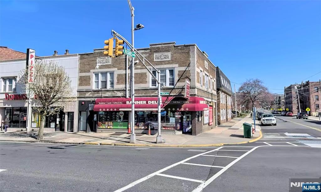 402 Broad Avenue, Palisades Park, NJ, 07650