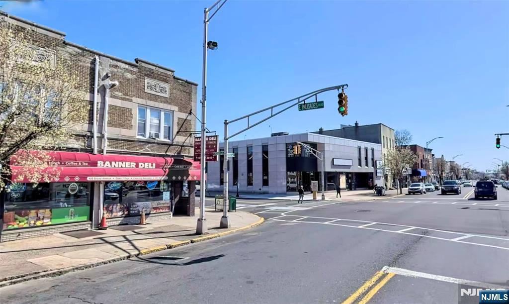 402 Broad Avenue, Palisades Park, NJ, 07650