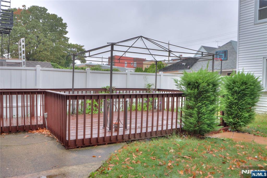 109 Division, Garfield, NJ, 07026