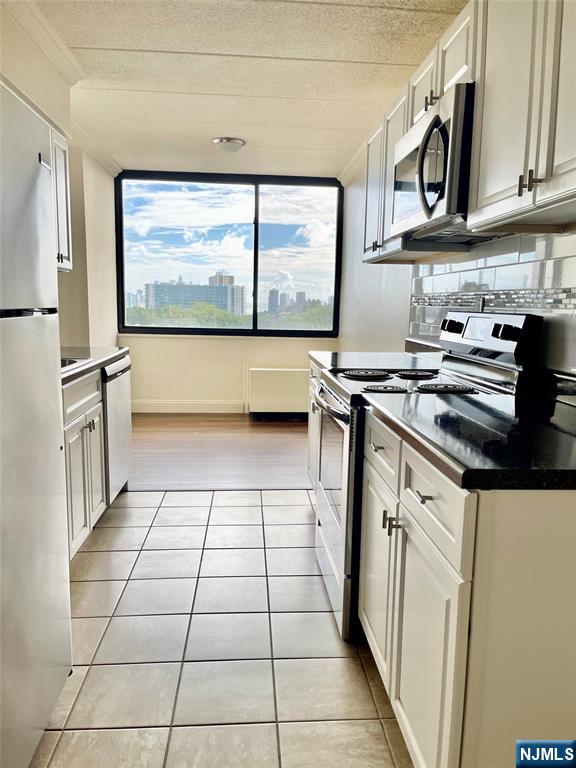 464 Gorge, Cliffside Park, NJ, 07010