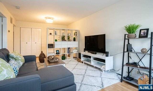 748 Pepperidge, Mahwah, NJ, 07430