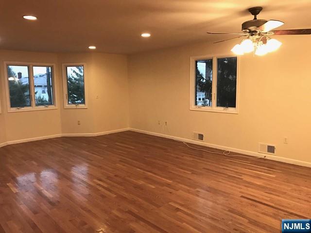 Homes for sale in Palisades Park, NJ | 441 Hillcrest Pl, Palisades Park, NJ 07650 | MLS# 26002031