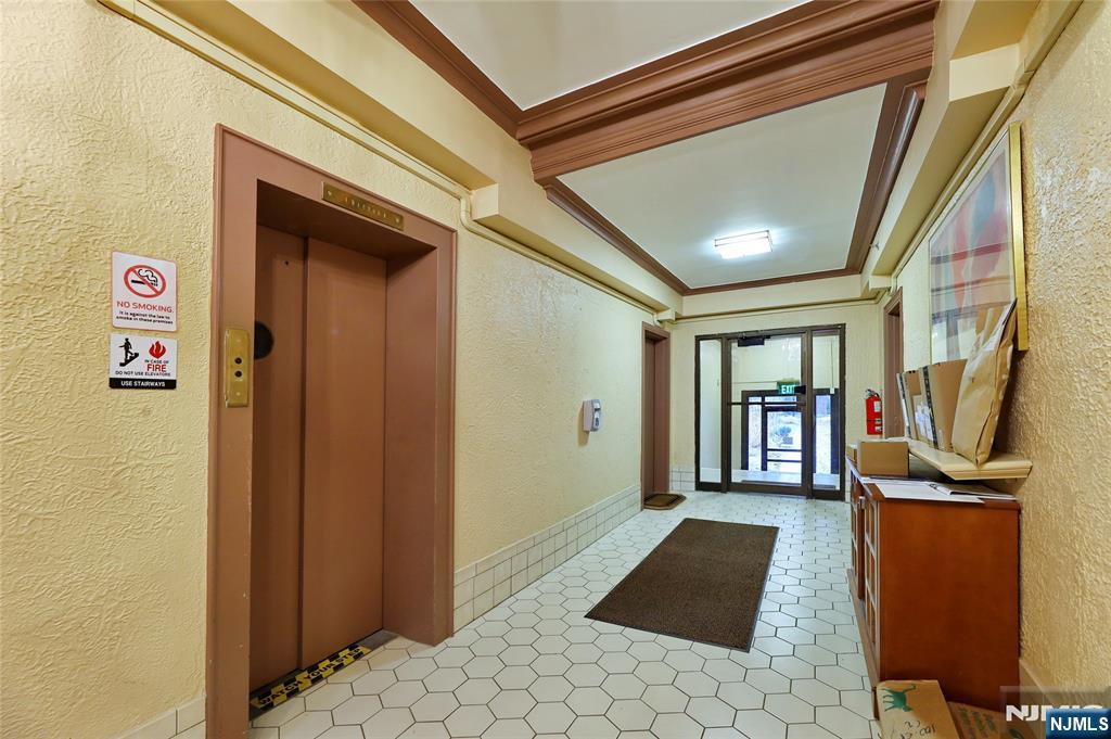 100 Palisade Avenue #D12
