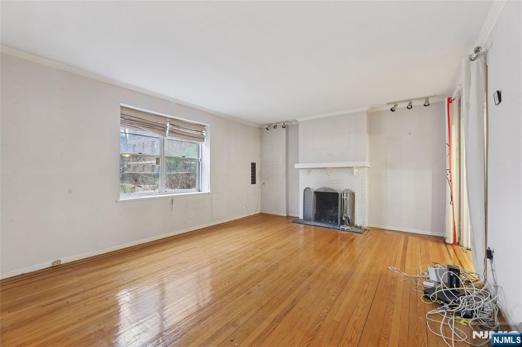 100 Palisade Avenue #D12