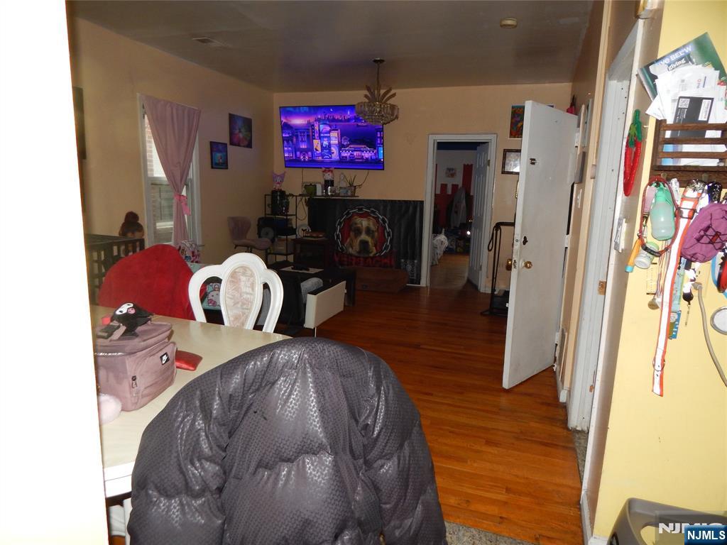 615 Harrison Avenue - Photo 1