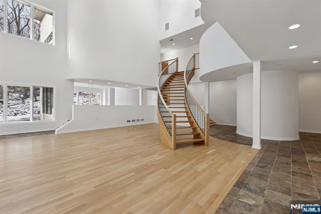 20 Mount Pleasant Road - Photo 3