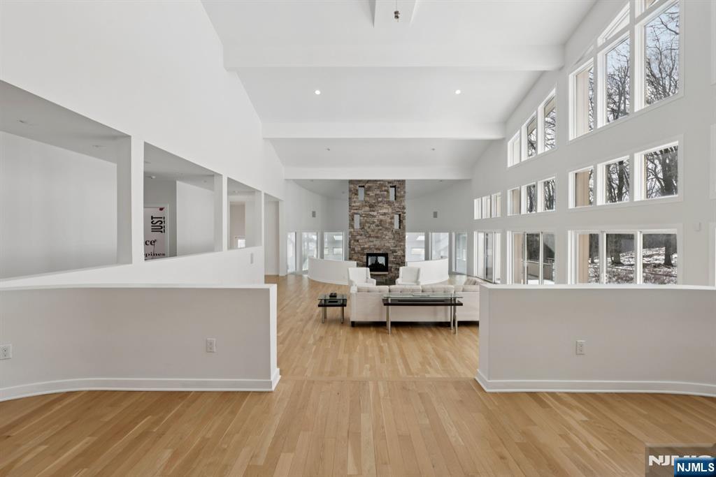 Homes for sale in Mendham Township, NJ | 20 Mount Pleasant Rd, Mendham Township, NJ 07960 | MLS# 26002093