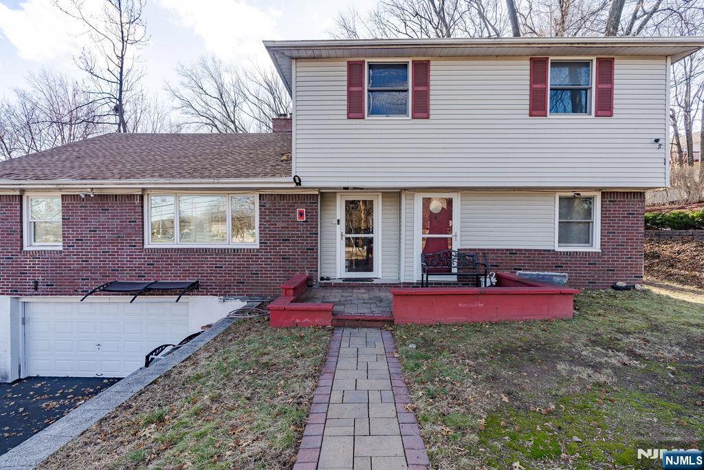 601 Oakwood Drive, Northvale, NJ, 07647