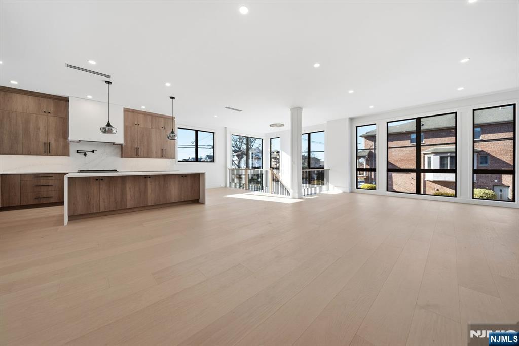 188 Broadway, Woodcliff Lake, NJ, 07677