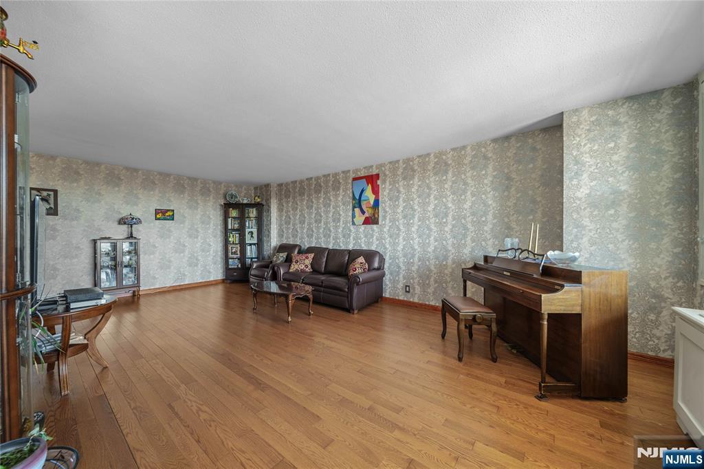 2200 N Central Road 6H - Photo 4