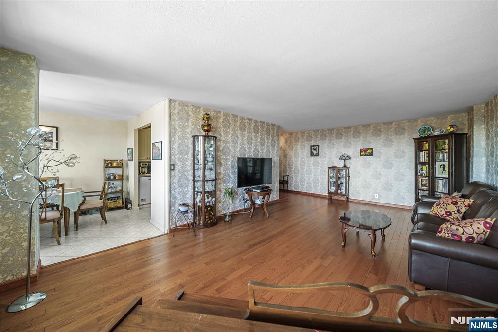 2200 N Central Road 6H - Photo 5