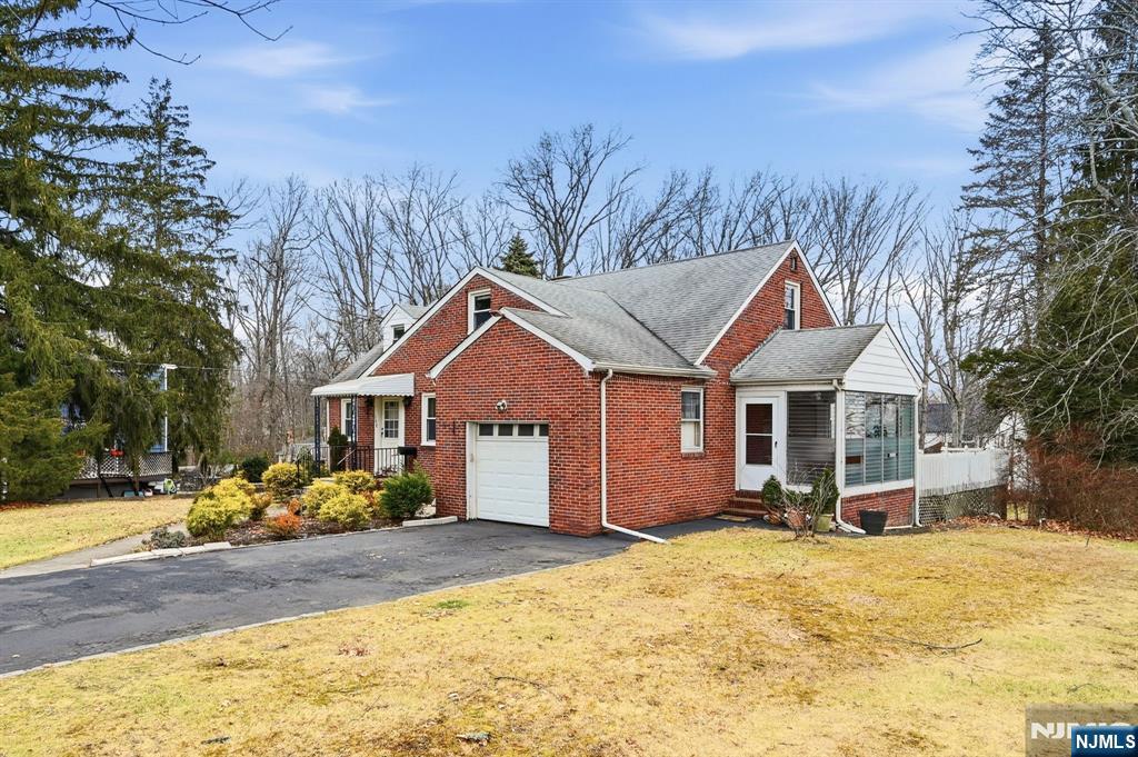 Homes for sale in Livingston, NJ | 198 W Northfield Rd, Livingston, NJ 07039 | MLS# 26002174