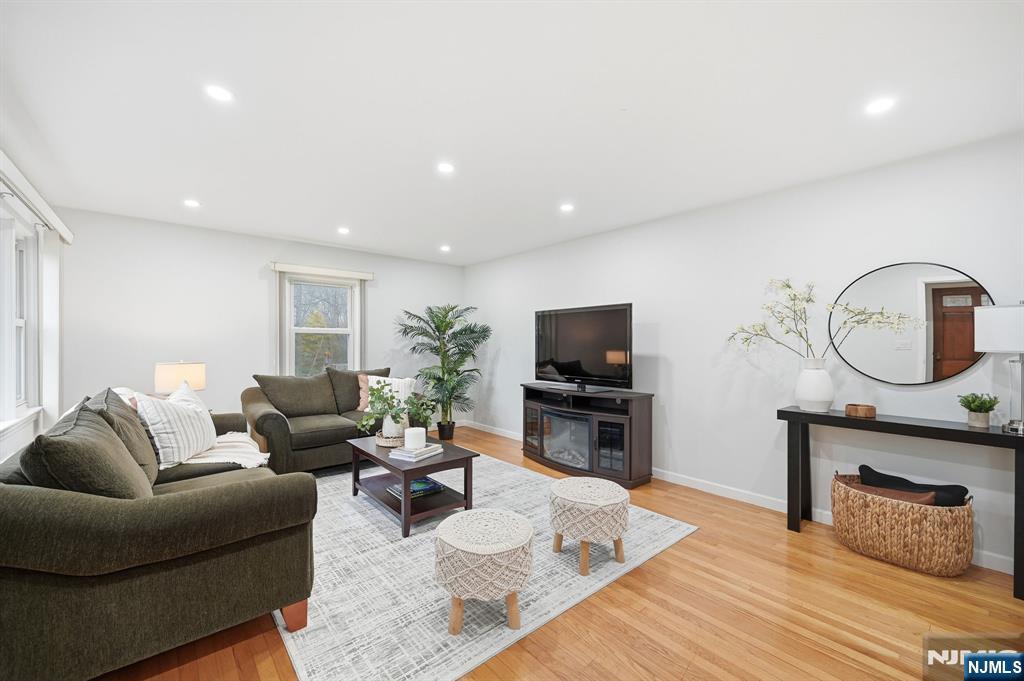 Homes for sale in Livingston, NJ | 198 W Northfield Rd, Livingston, NJ 07039 | MLS# 26002174