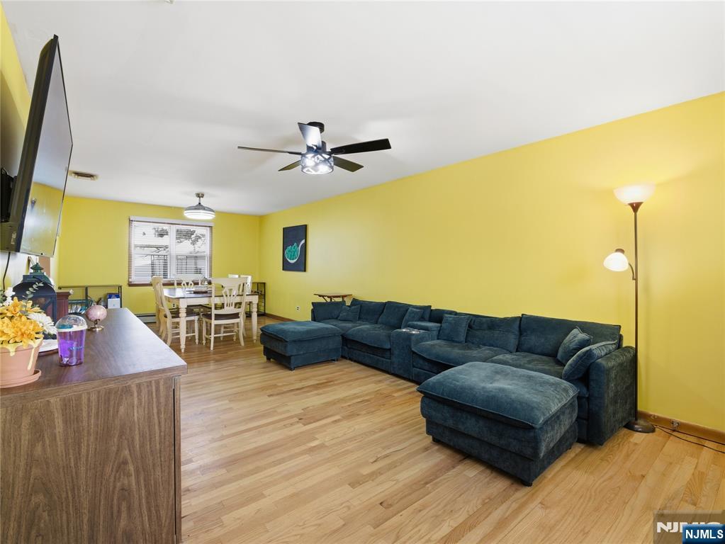 82 Pleasant Place - Photo 4