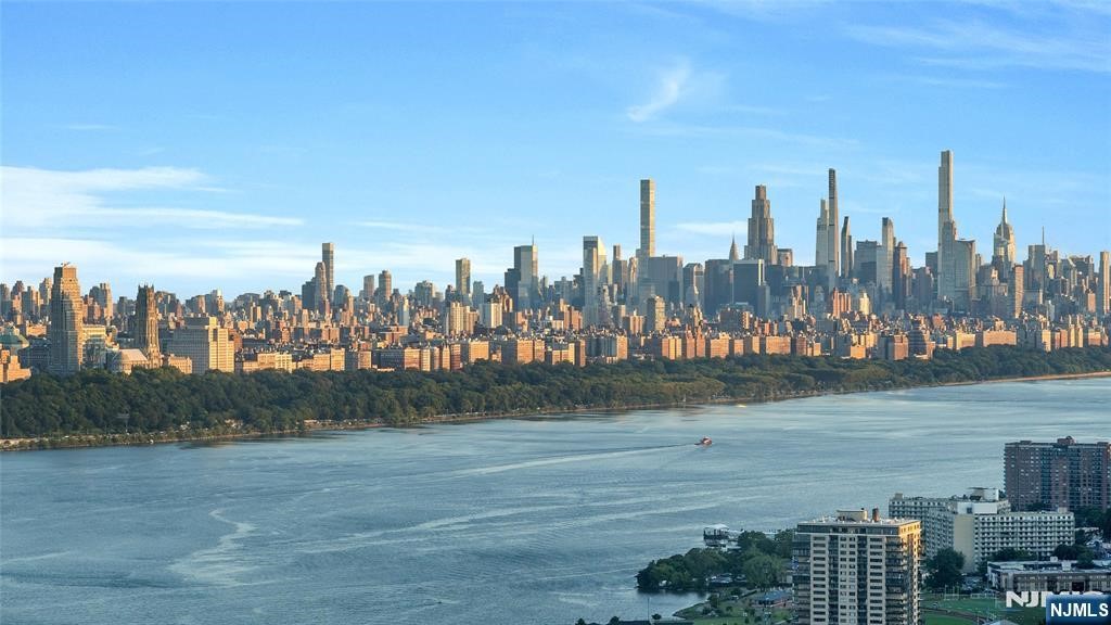 1600 Parker Avenue 29C - Photo 4