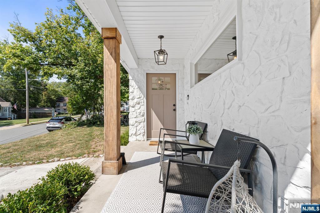 9 Lawnwood Avenue - Photo 5