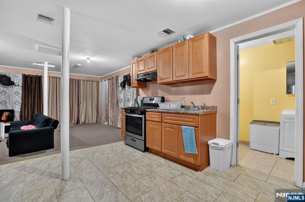 28 Clinton Place - Photo 2