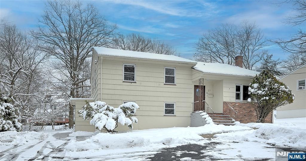 601 Oakwood Drive, Northvale, NJ, 07647