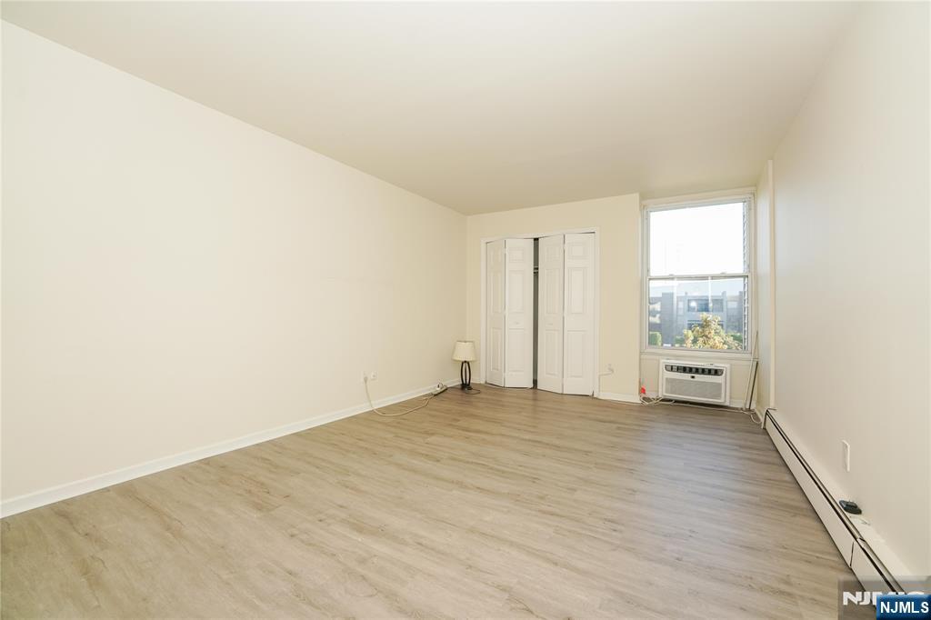 4 Horizon Road, Fort Lee, NJ, 07024