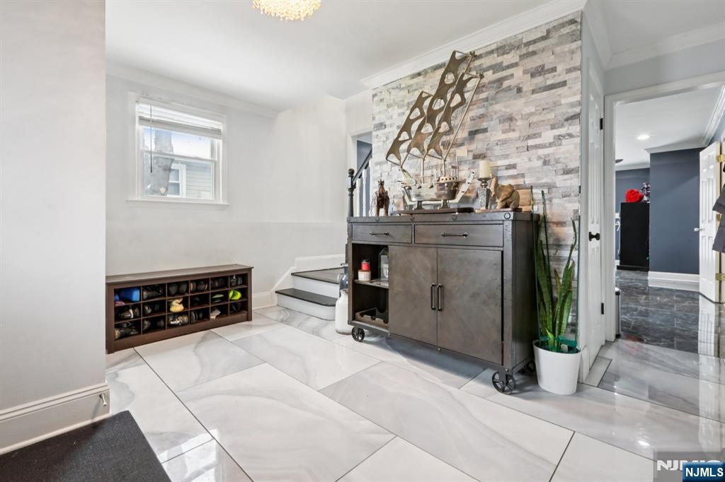 47 Cherokee Avenue - Photo 4