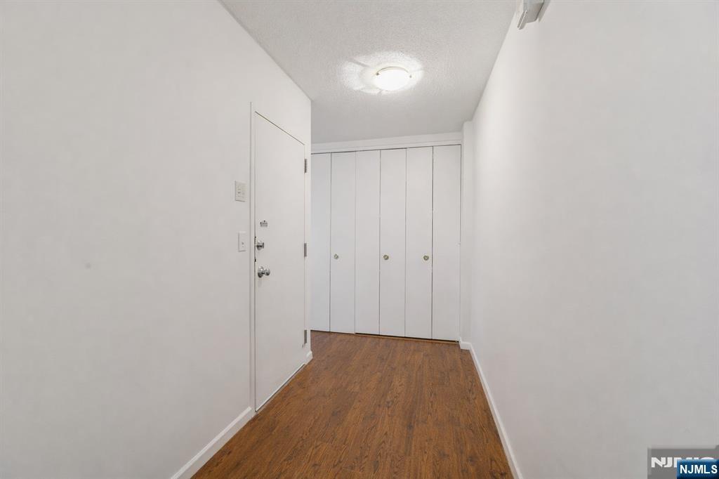 7002 JFK Blvd E 6D - Photo 3