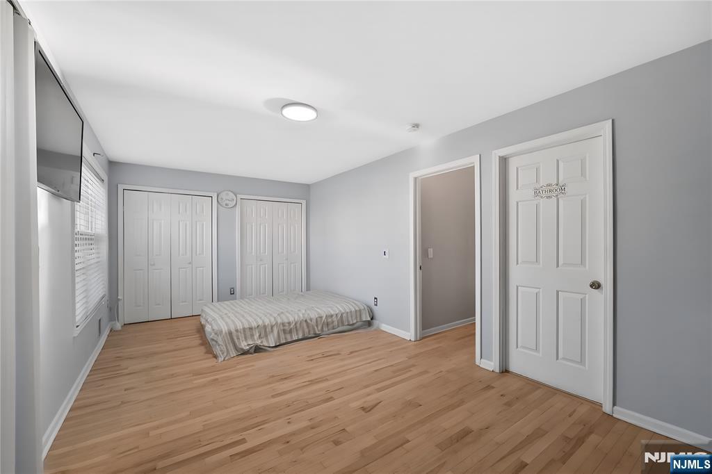 110 Redwood Avenue