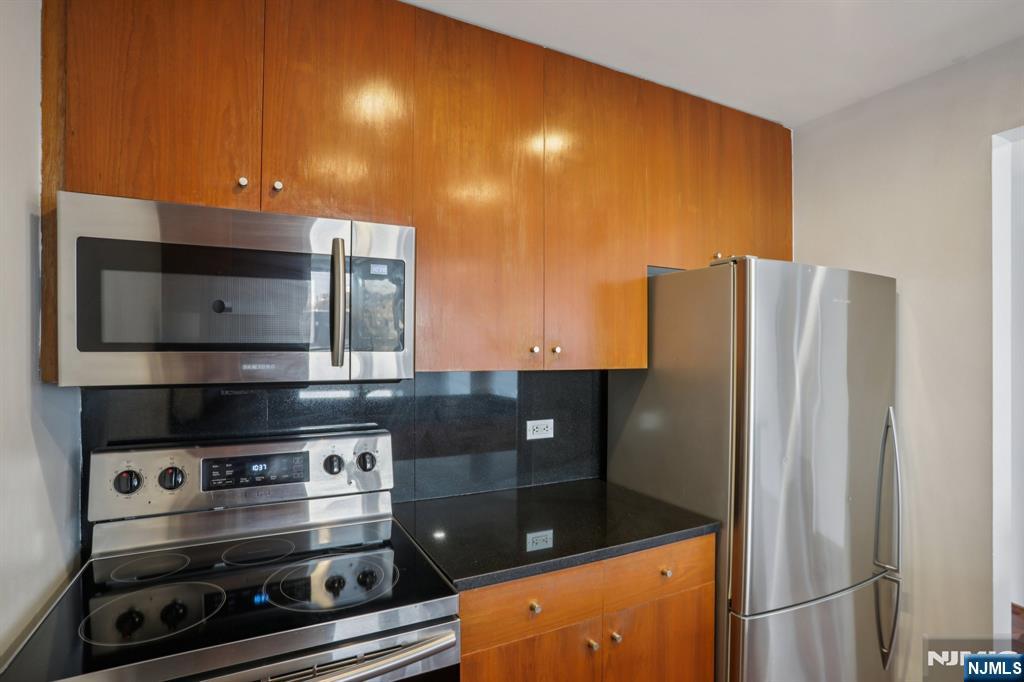 3110 City Place - Photo 3