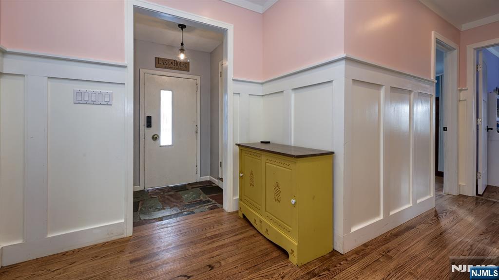 Homes for sale in Wayne, NJ | 174 Hillcrest Dr, Wayne, NJ 07470 | MLS# 26002387