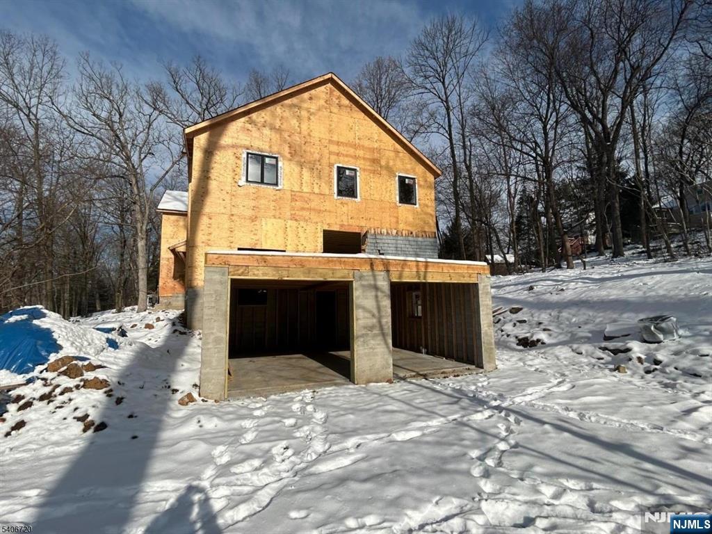 Homes for sale in Berkeley Heights, NJ | 142 Diamond Hill Rd, Berkeley Heights, NJ 07922 | MLS# 26002438