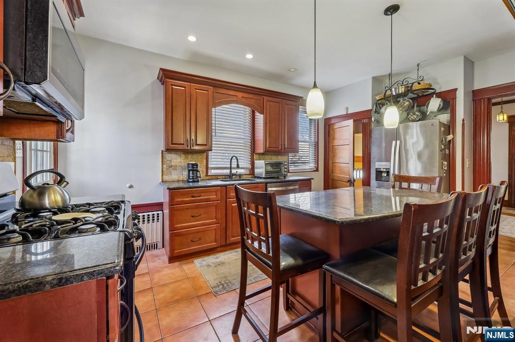 Homes for sale in Ridgefield Park, NJ | 133 Hudson Ave, Ridgefield Park, NJ 07660 | MLS# 26002449